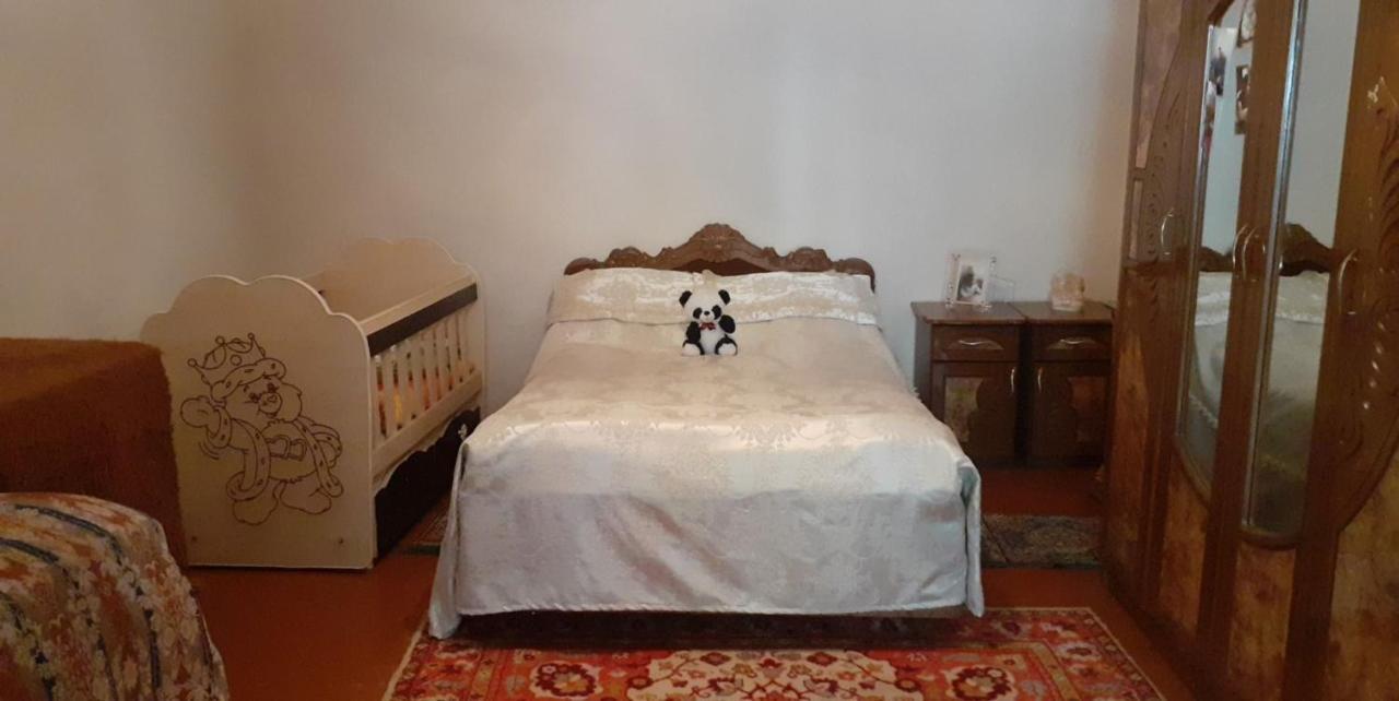Guest House Otilia Гюмри Екстериор снимка
